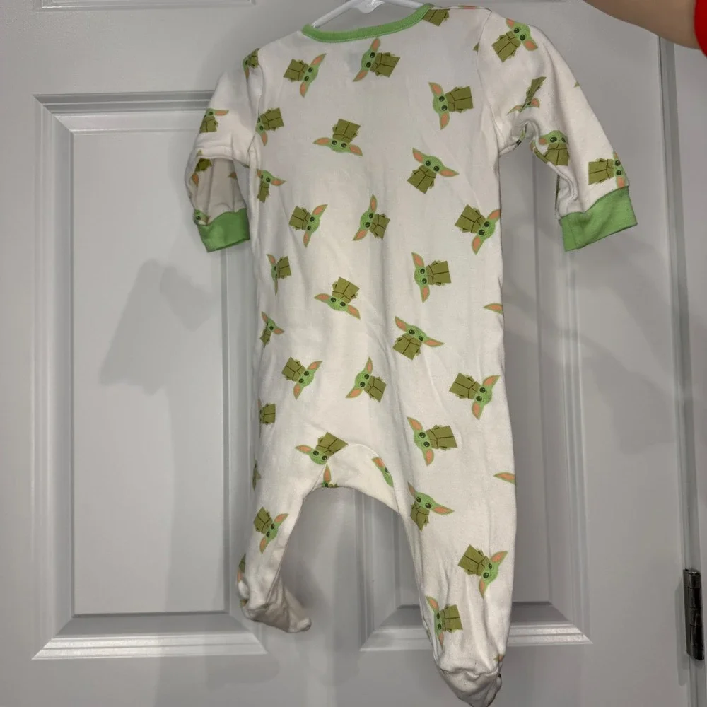 Kids Star Wars Grogu‎ Cutest in the Galaxy Footed Pajamas Size 3-6 Months